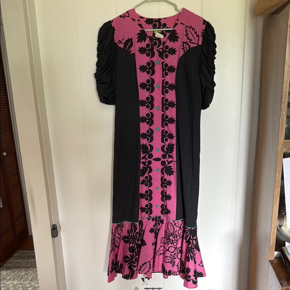 Mamo Howell  Pink and Black Muumuu